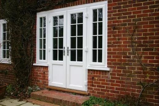 door-repair-or-door-replacement-what-factors-should-you-consider